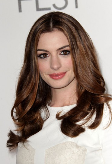 Anne+Hathaway+Long+Hairstyles+Long+Center+L98eCmMSsIll